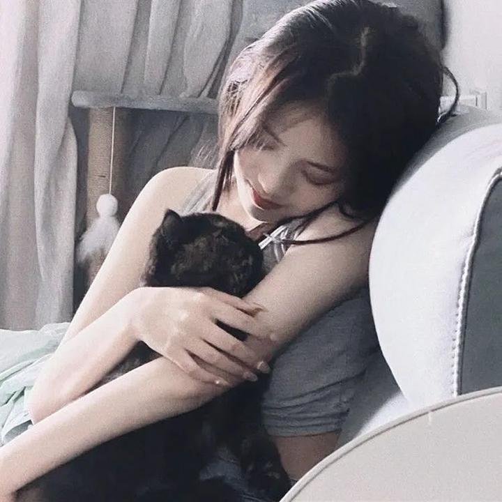 三女怀春